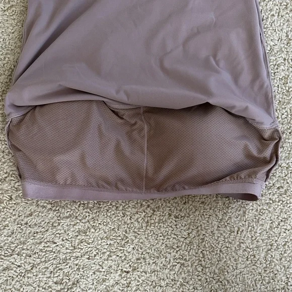 Elegant Lavender Spaghetti Strap Camisole - Picture 4 of 4